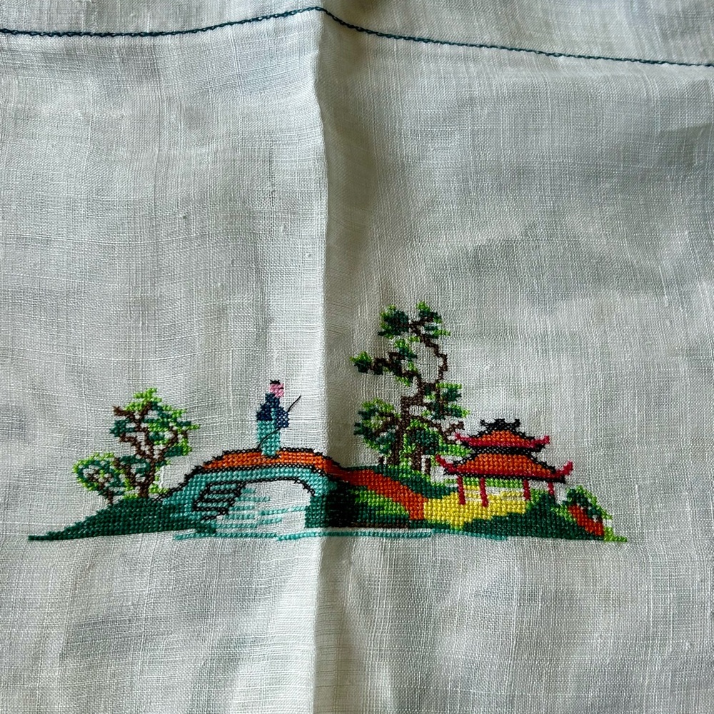 Elegant Asian tablecloth